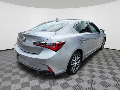 2019 Acura ILX w/Premium Pkg
