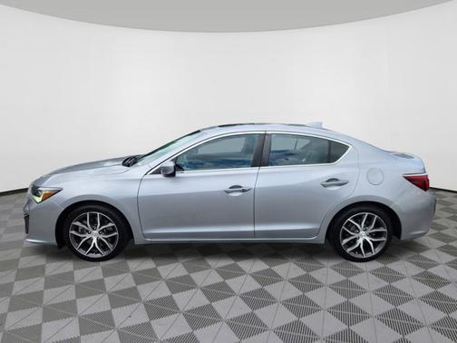 2019 Acura ILX w/Premium Pkg