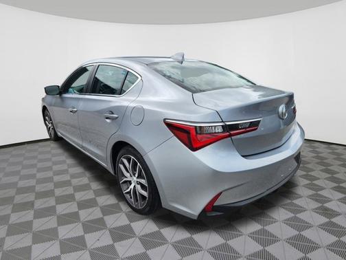 2019 Acura ILX w/Premium Pkg