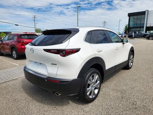 Snowflake White Pearl Mica 2023 Mazda CX-30 2.5 S Preferred Package