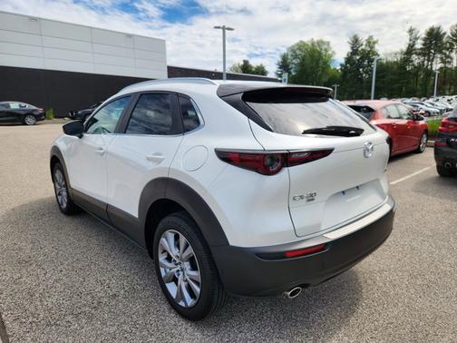 Snowflake White Pearl Mica 2023 Mazda CX-30 2.5 S Preferred Package