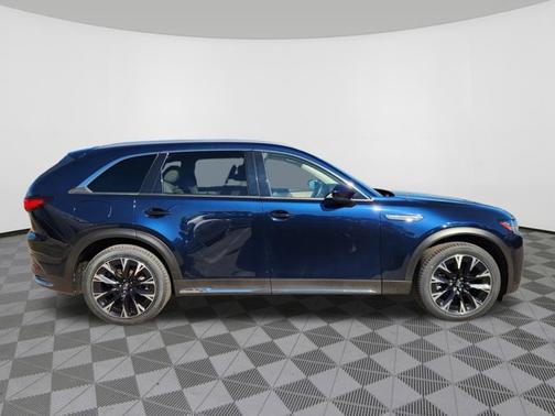2024 Mazda CX-90 PHEV Premium Plus