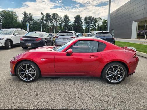 Soul Red Crystal Metallic 2021 Mazda MX-5 Miata RF Grand Touring