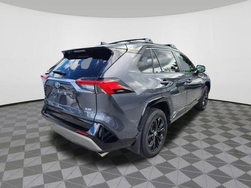 2022 Toyota RAV4 Hybrid XSE