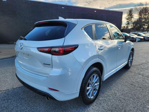 2024 Mazda CX-5 2.5 S Preferred Package