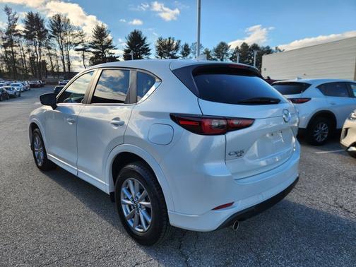 2024 Mazda CX-5 2.5 S Preferred Package