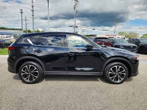 Jet Black Mica 2023 Mazda CX-5 2.5 S Premium Package