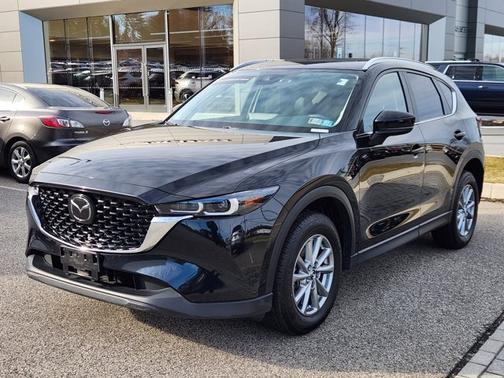 2023 Mazda CX-5 2.5 S Preferred Package