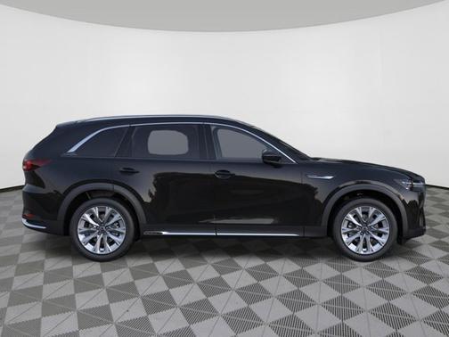 2026 Mazda CX-90 Premium Plus