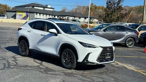 2026 Lexus NX 450h+ Luxury