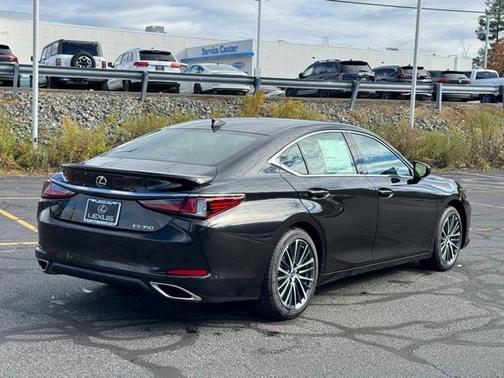 2025 Lexus ES 350 Base