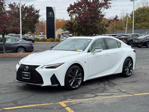 2024 Lexus IS 350 
