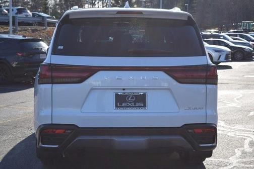 2026 Lexus LX 600 Luxury