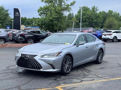 2022 Lexus ES 250 Luxury