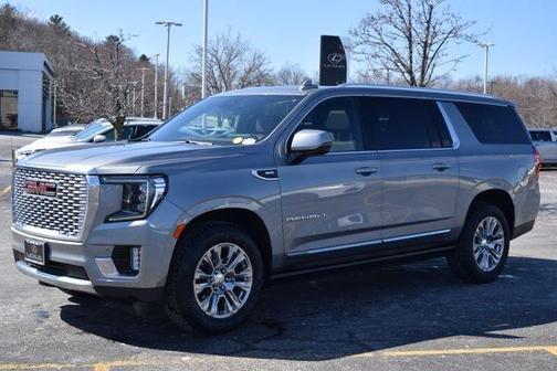 Sterling 2023 GMC Yukon XL Denali