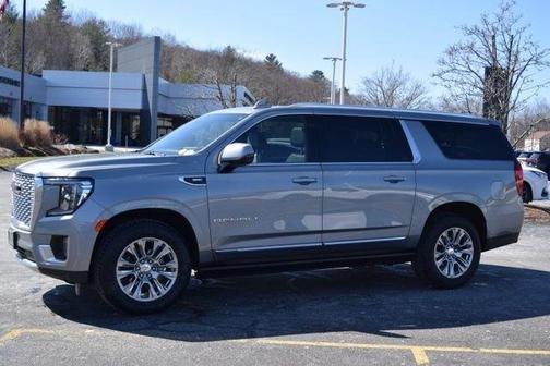 Sterling 2023 GMC Yukon XL Denali