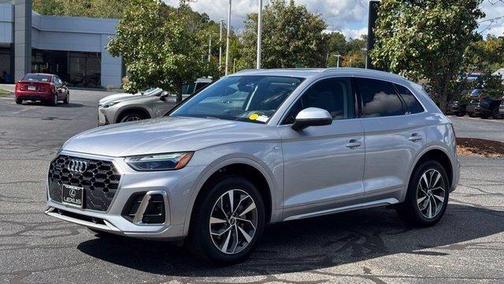 Florett Silver Metallic 2023 Audi Q5 45 S line quattro Premium