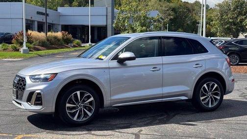 Florett Silver Metallic 2023 Audi Q5 45 S line quattro Premium
