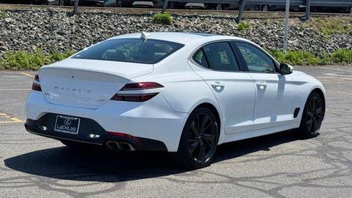 Alta White 2023 Genesis G70 2.0T