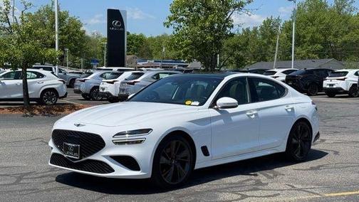 Alta White 2023 Genesis G70 2.0T