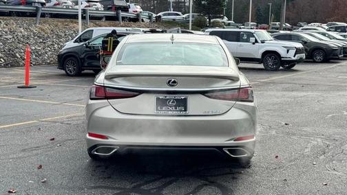 2025 Lexus ES 350 Base