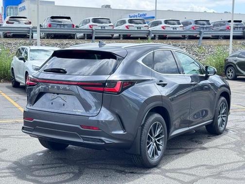 2025 Lexus NX 350 Premium