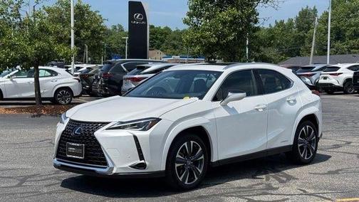 Eminent White Pearl 2022 Lexus UX 250h Base