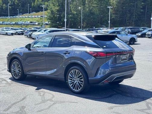 2025 Lexus RX 450h+ Luxury