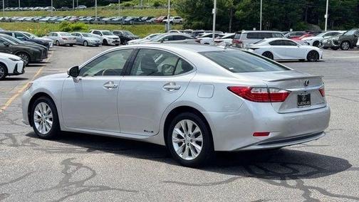 Silver Lining Metallic 2013 Lexus ES 300h Base
