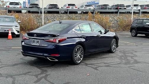 2025 Lexus ES 350 Base