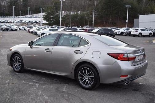 2018 Lexus ES 350 Base