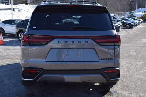 2026 Lexus LX 700h Luxury