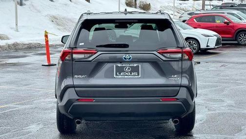 2020 Toyota RAV4 Hybrid LE