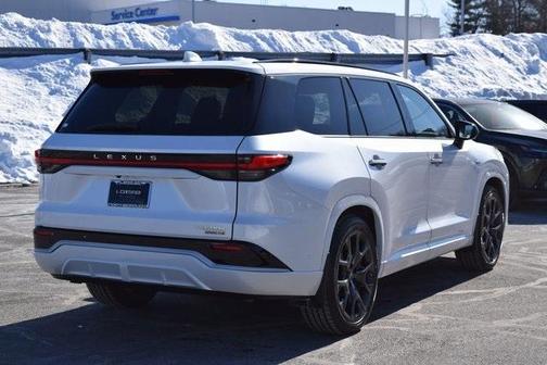 2024 Lexus TX 500h Luxury