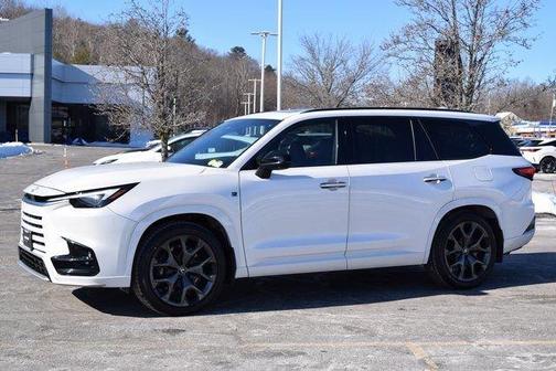 Wind Chill Pearl 2024 Lexus TX 500h Luxury