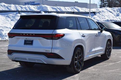2024 Lexus TX 500h Luxury