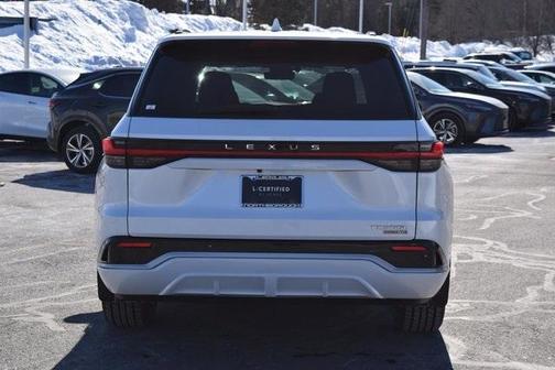 2024 Lexus TX 500h Luxury