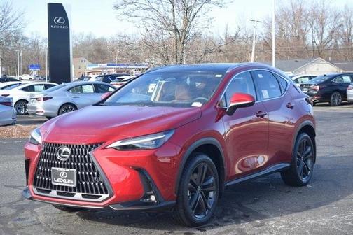 2026 Lexus NX 450h+ Luxury