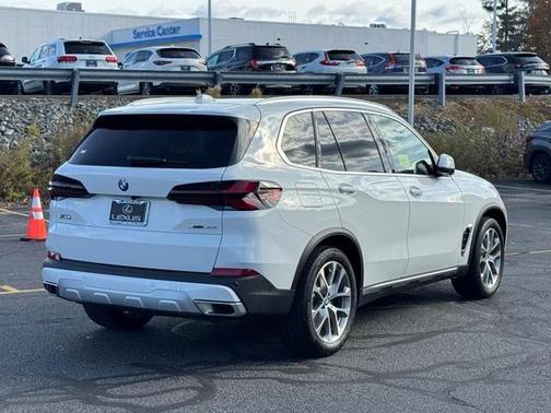 2025 BMW X5 xDrive40i