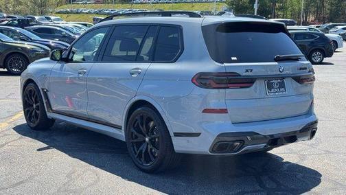 Brooklyn Gray Metallic 2025 BMW X7 M60i