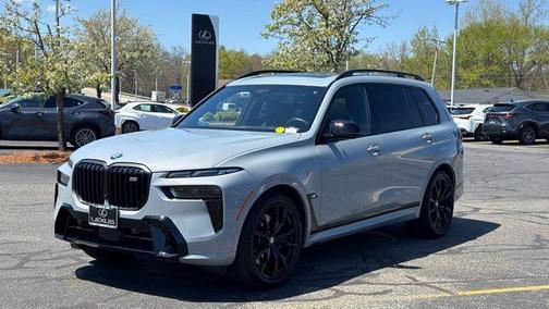 Brooklyn Gray Metallic 2025 BMW X7 M60i