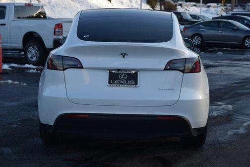 2025 Tesla Model Y Long Range