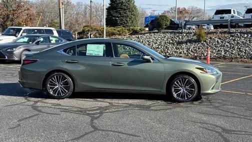 2025 Lexus ES 350 Base