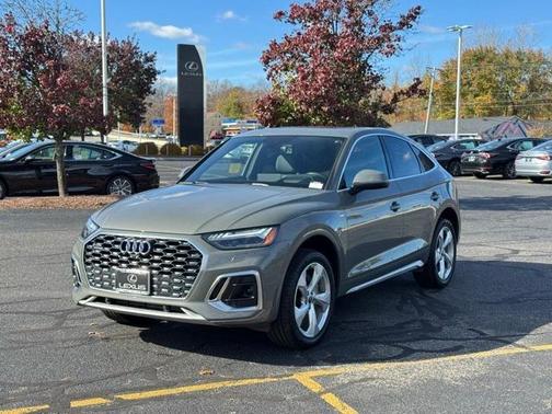 2024 Audi Q5 45 S line quattro Premium