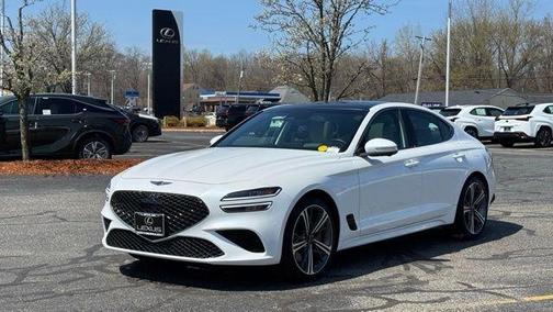 Uyuni White 2025 Genesis G70 3.3T Sport Prestige