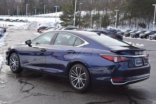 2024 Lexus ES 300h 300H