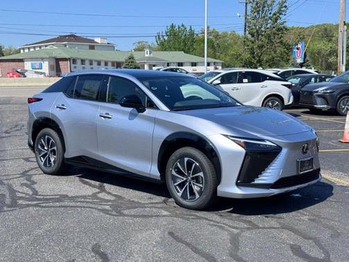 2025 Lexus RZ 450e Premium