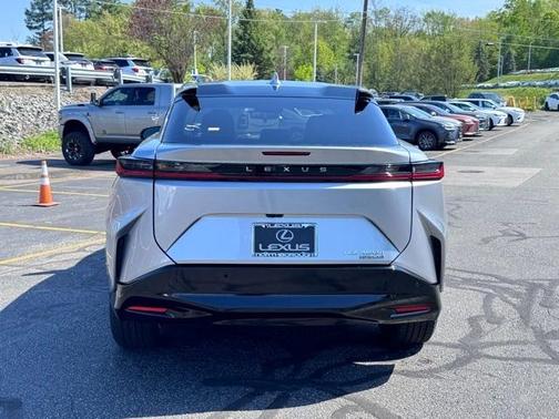 2025 Lexus RZ 450e Premium