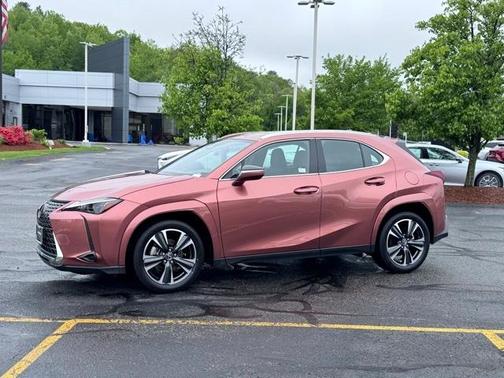 2025 Lexus UX 300h