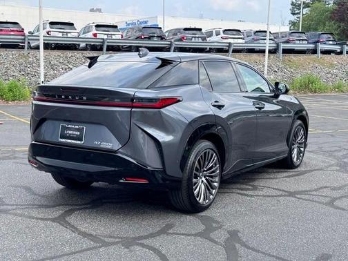 2023 Lexus RZ 450e Luxury